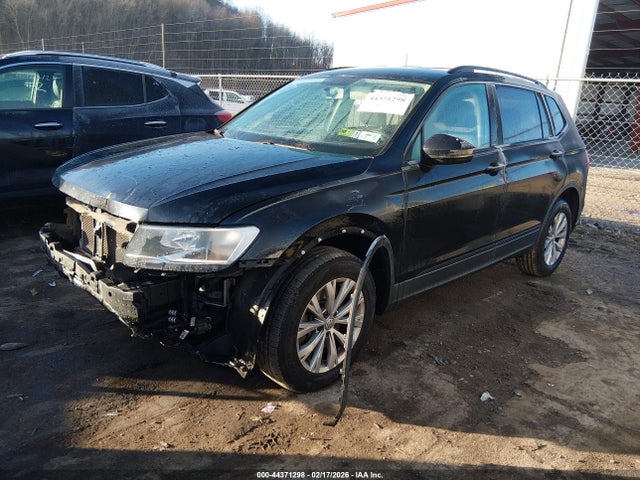 44371298 :رقم المزاد ، 3VV0B7AX5JM106944 vin ، 2018 Volkswagen Tiguan 2.0t S مزاد بيع