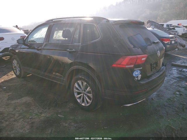 44371298 :رقم المزاد ، 3VV0B7AX5JM106944 vin ، 2018 Volkswagen Tiguan 2.0t S مزاد بيع