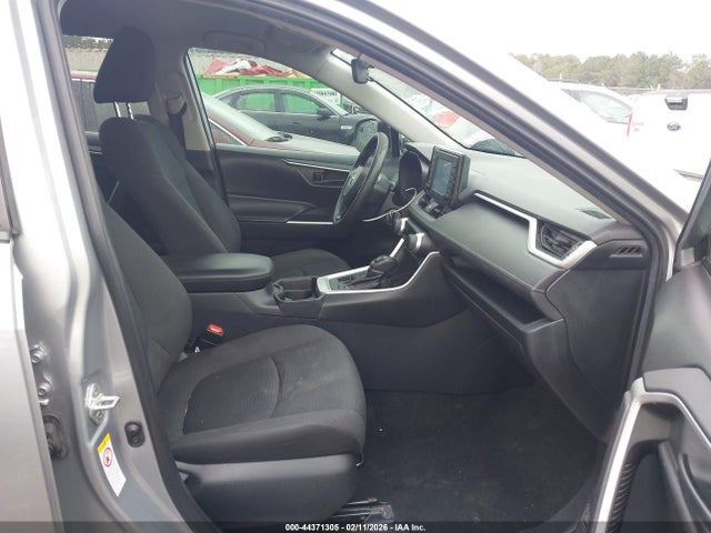 2019 TOYOTA RAV4 2T3F1RFV8KW030165 Photo 4