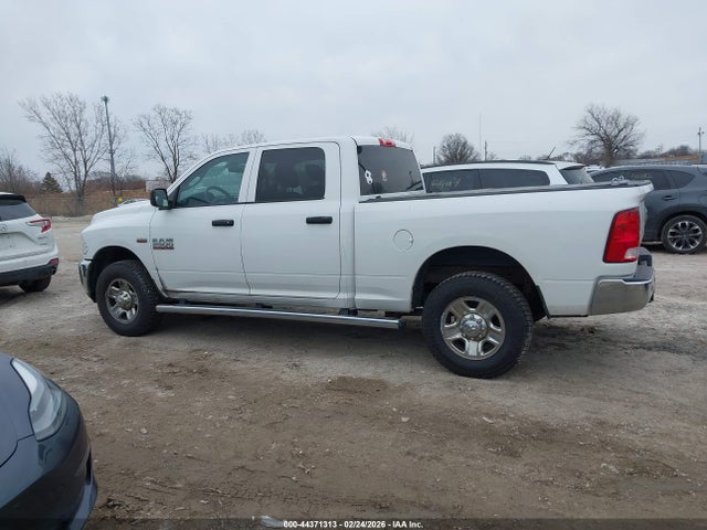 Продажа на аукционе авто 2016 Ram 2500 Tradesman, vin: 3C6UR4CJ0GG340636, номер лота: 44371313