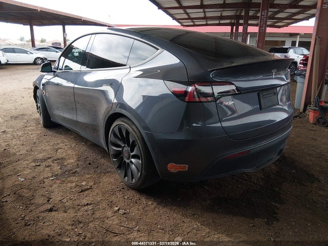 5YJYGDEF9LF005044 Tesla Model Y