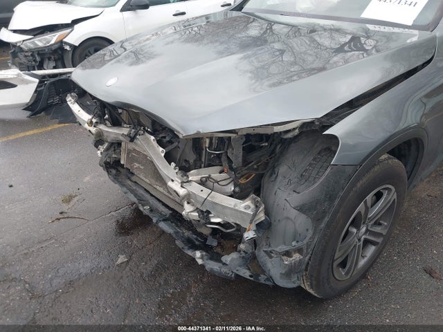 WDC0G4KB6HF136010 Mercedes-Benz Glc 300 4matic