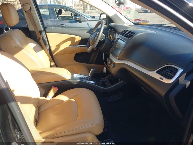 3C4PDCBGXFT708038 Dodge Journey Sxt