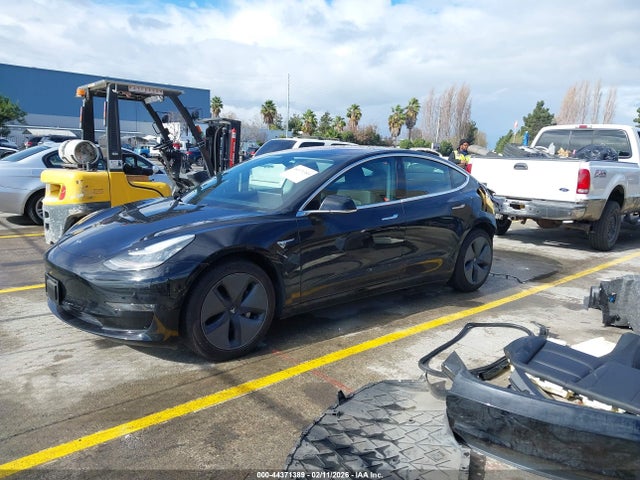 2018 TESLA MODEL 3 5YJ3E1EA9JF151671 Photo 1