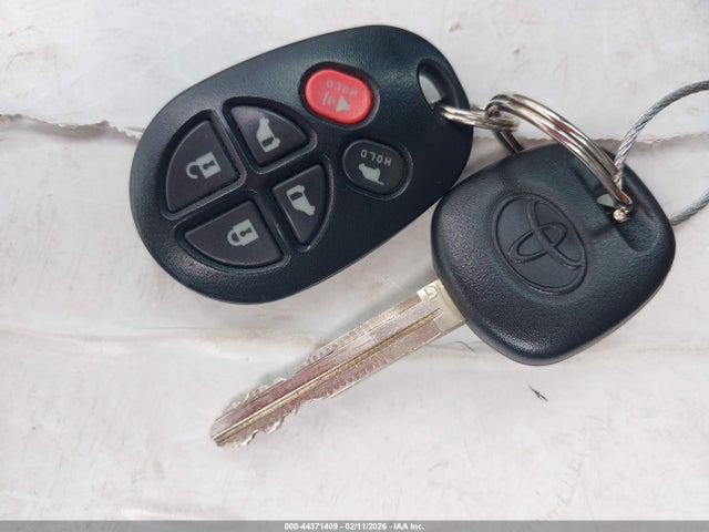 Toyota Sienna Se 8 Passenger 2014 5TDXK3DCXES508740 Image 11