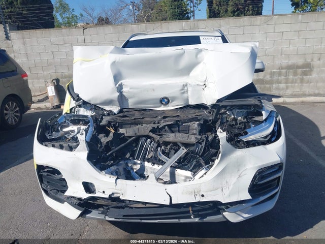 5UXCR6C54KLL39129 BMW X5 Xdrive40i
