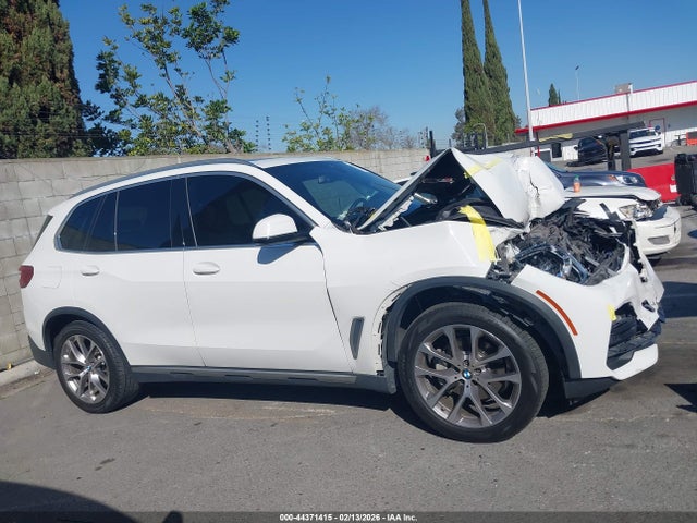 5UXCR6C54KLL39129 BMW X5 Xdrive40i