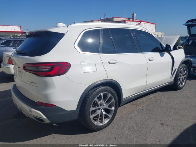 5UXCR6C54KLL39129 BMW X5 Xdrive40i