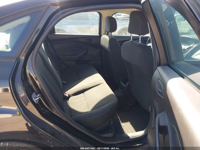 Ford FOCUS S 2015 1FADP3E26FL363439 Image 8