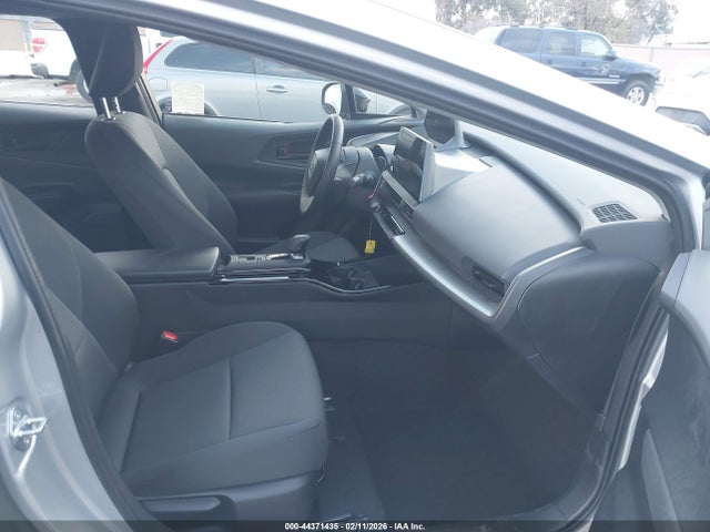 JTDACAAU8S3064825 Toyota Prius Le