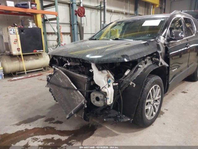 1GKKNSLS5JZ236230 GMC Acadia Sle-2