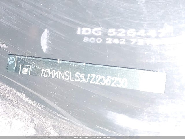 1GKKNSLS5JZ236230 GMC Acadia Sle-2