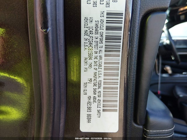 1C4RJFCG4HC815604 Jeep Grand Cherokee Overland 4x4