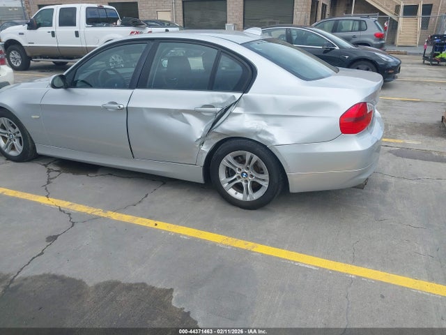 Aukcja sprzedaży 2008 Bmw 328i, vin: WBAVA37538NL18468, numer aukcji: 44371463