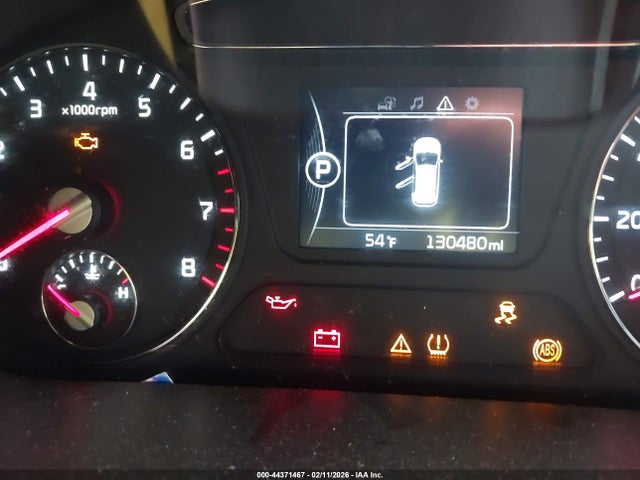 5XYPG4A51HG283462 KIA Sorento 3.3l Lx