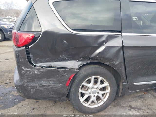 Aukcja sprzedaży 2020 Chrysler Pacifica Touring L, vin: 2C4RC1BG2LR106538, numer aukcji: 44371491