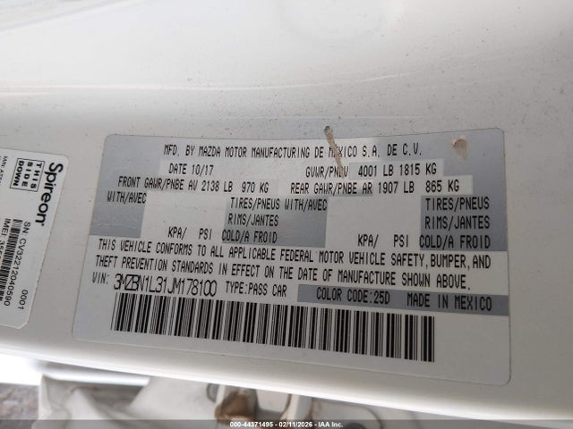 2018 MAZDA MAZDA3 3MZBN1L31JM178100 Photo 8