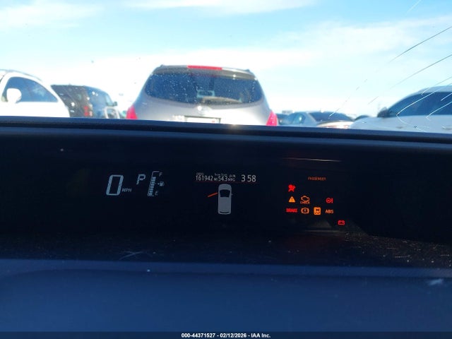 JTDKDTB37F1095035 Toyota Prius C One