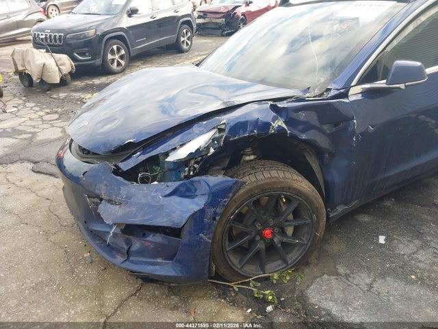 Продажа на аукционе авто 2020 Tesla Model 3 Standard Range Plus Rear-wheel Drive/standard Range Rear-wheel Drive, vin: 5YJ3E1EA9LF662431, номер лота: 44371595