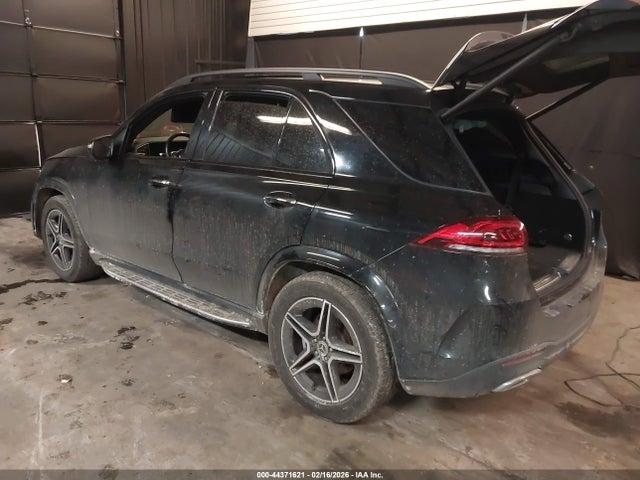 Продажа на аукционе авто 2022 Mercedes-benz Gle 350 4matic, vin: 4JGFB4KE1NA750850, номер лота: 44371621