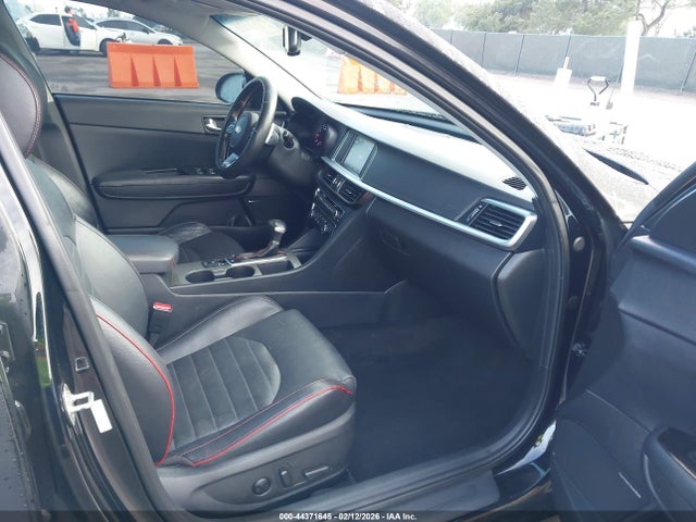 5XXGW4L25KG315556 KIA Optima Sx Turbo