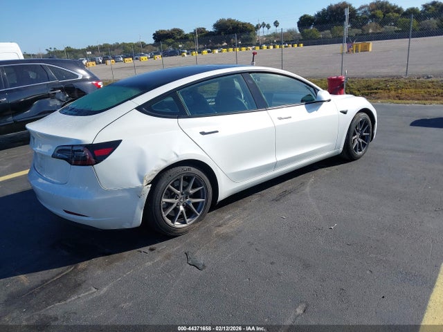 44371658 :رقم المزاد ، 5YJ3E1EA8PF437617 vin ، 2023 Tesla Model 3 Rear-wheel Drive مزاد بيع