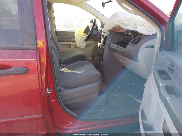 44371668 :رقم المزاد ، 2A8HR44H08R722143 vin ، 2008 Chrysler Town & Country Lx مزاد بيع