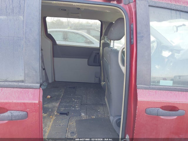 44371668 :رقم المزاد ، 2A8HR44H08R722143 vin ، 2008 Chrysler Town & Country Lx مزاد بيع