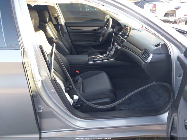 1HGCV1F15MA072852 Honda ACCORD LX
