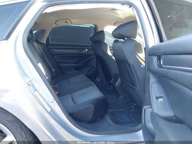 1HGCV1F15MA072852 Honda ACCORD LX