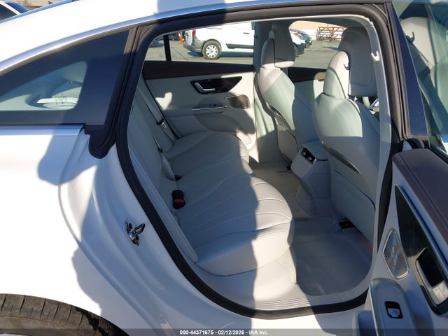 2024 MERCEDES-BENZ EQE 350+ W1KEG2BB0RF061599 Photo 7