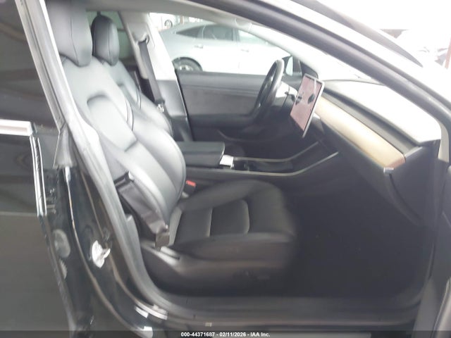 2018 TESLA MODEL 3 5YJ3E1EA0JF179441 Photo 4