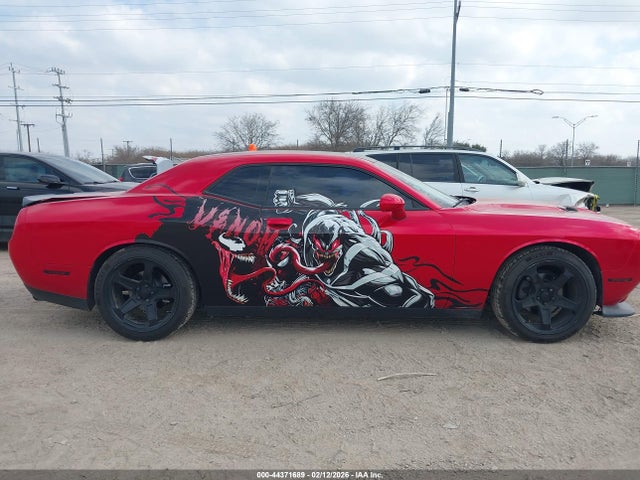 2C3CDZAG8JH276445 Dodge Challenger Sxt
