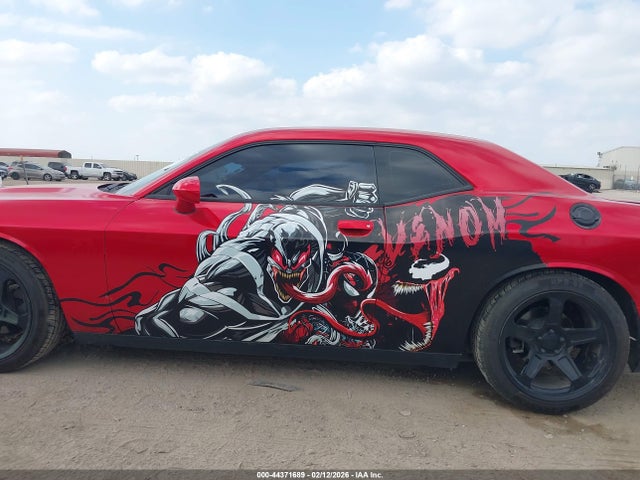 2C3CDZAG8JH276445 Dodge Challenger Sxt