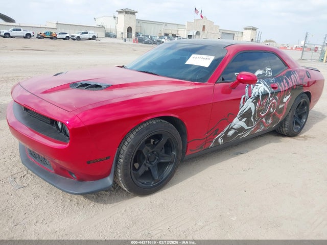 2C3CDZAG8JH276445 Dodge Challenger Sxt