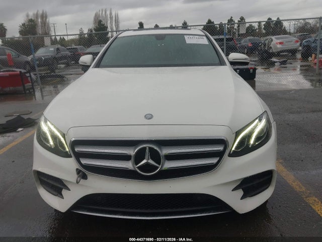 WDDZF4JB1HA166083 Mercedes-Benz E 300
