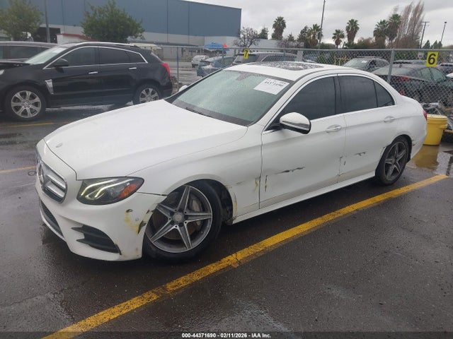 WDDZF4JB1HA166083 Mercedes-Benz E 300