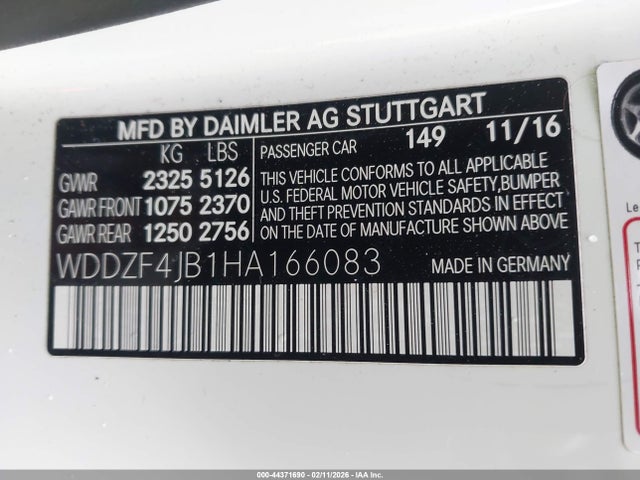 WDDZF4JB1HA166083 Mercedes-Benz E 300