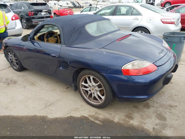 2003 PORSCHE BOXSTER WP0CA29803U621928 Photo 2