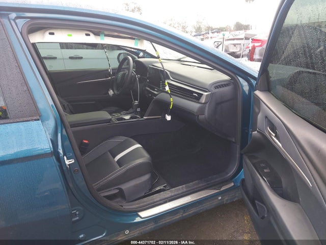 2025 TOYOTA CAMRY 4T1DAACK2SU556898 Photo 4