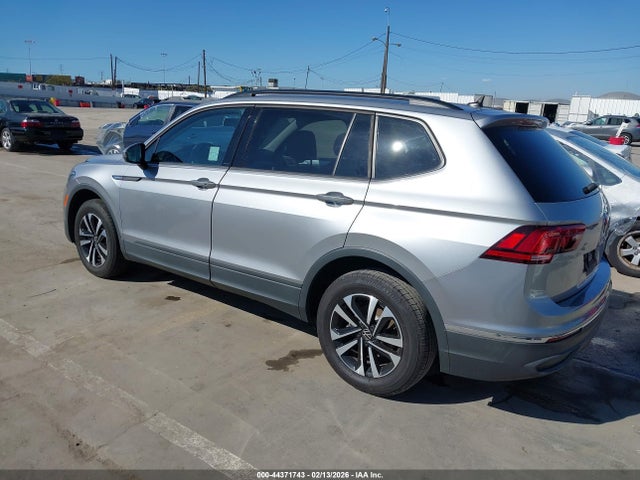 3VV1B7AX8NM118788 Volkswagen Tiguan 2.0t S
