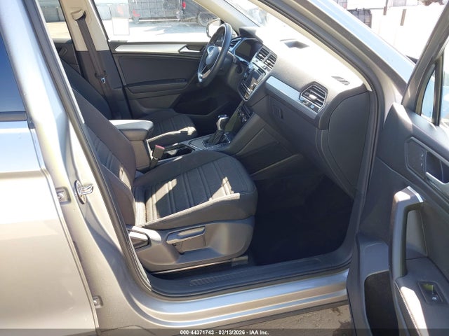3VV1B7AX8NM118788 Volkswagen Tiguan 2.0t S