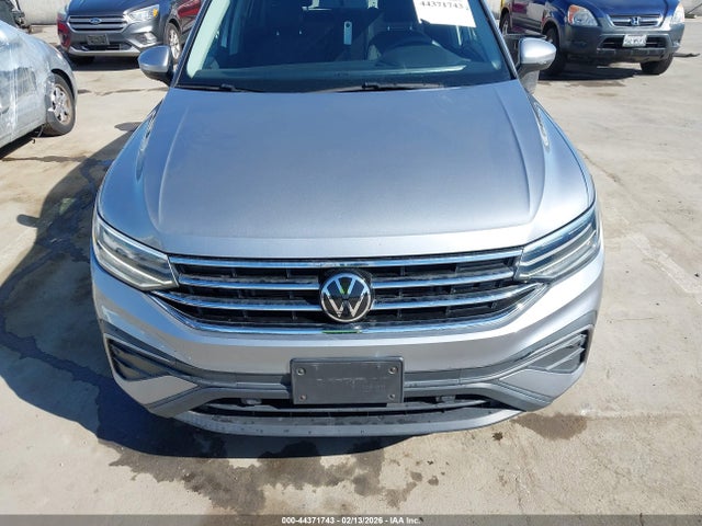 3VV1B7AX8NM118788 Volkswagen Tiguan 2.0t S
