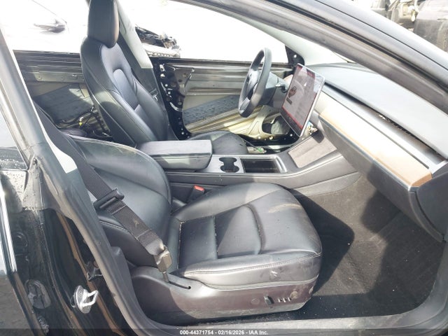 5YJ3E1EB1NF133969 Tesla Model 3 Long Range Dual Motor All-wheel Drive