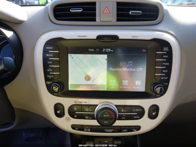 KIA SOUL EV 2016 KNDJP3AE9G7016274 Image 18