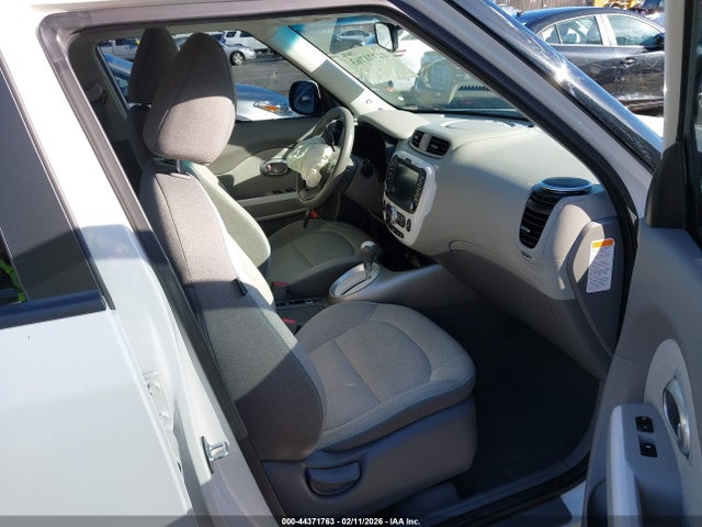 KIA SOUL EV 2016 KNDJP3AE9G7016274 Image 19