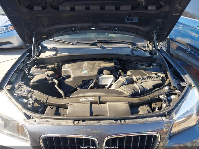 WBAVM1C52FVW58242 BMW X1 Sdrive28i