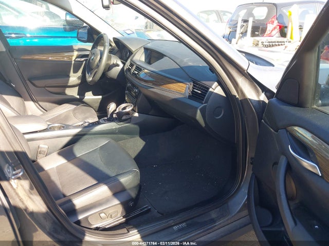 WBAVM1C52FVW58242 BMW X1 Sdrive28i