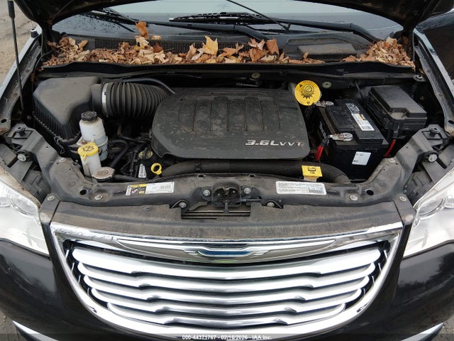Продажа на аукционе авто 2015 Chrysler Town & Country Touring, vin: 2C4RC1BG7FR539289, номер лота: 44371767