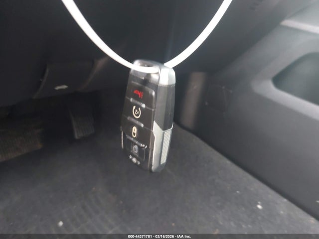 2022 RAM 1500 1C6RRFFG3NN375399 Photo 10